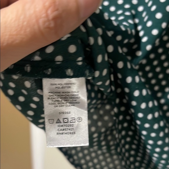 NWOT LOFT Women’s Green and White Crew Neck Long Sleeve Blouse Elegant Top SZ XL - Picture 8 of 9